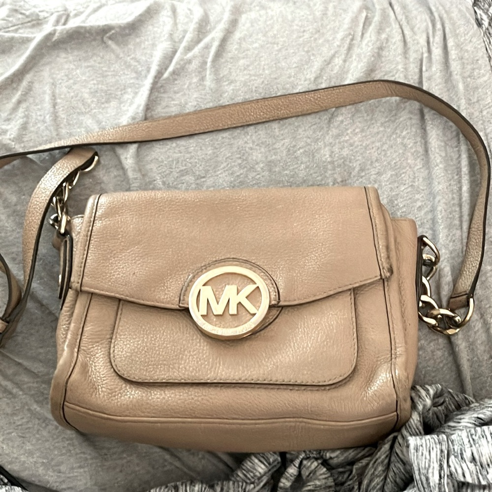 Cross body or shoulder Michael Kors bag